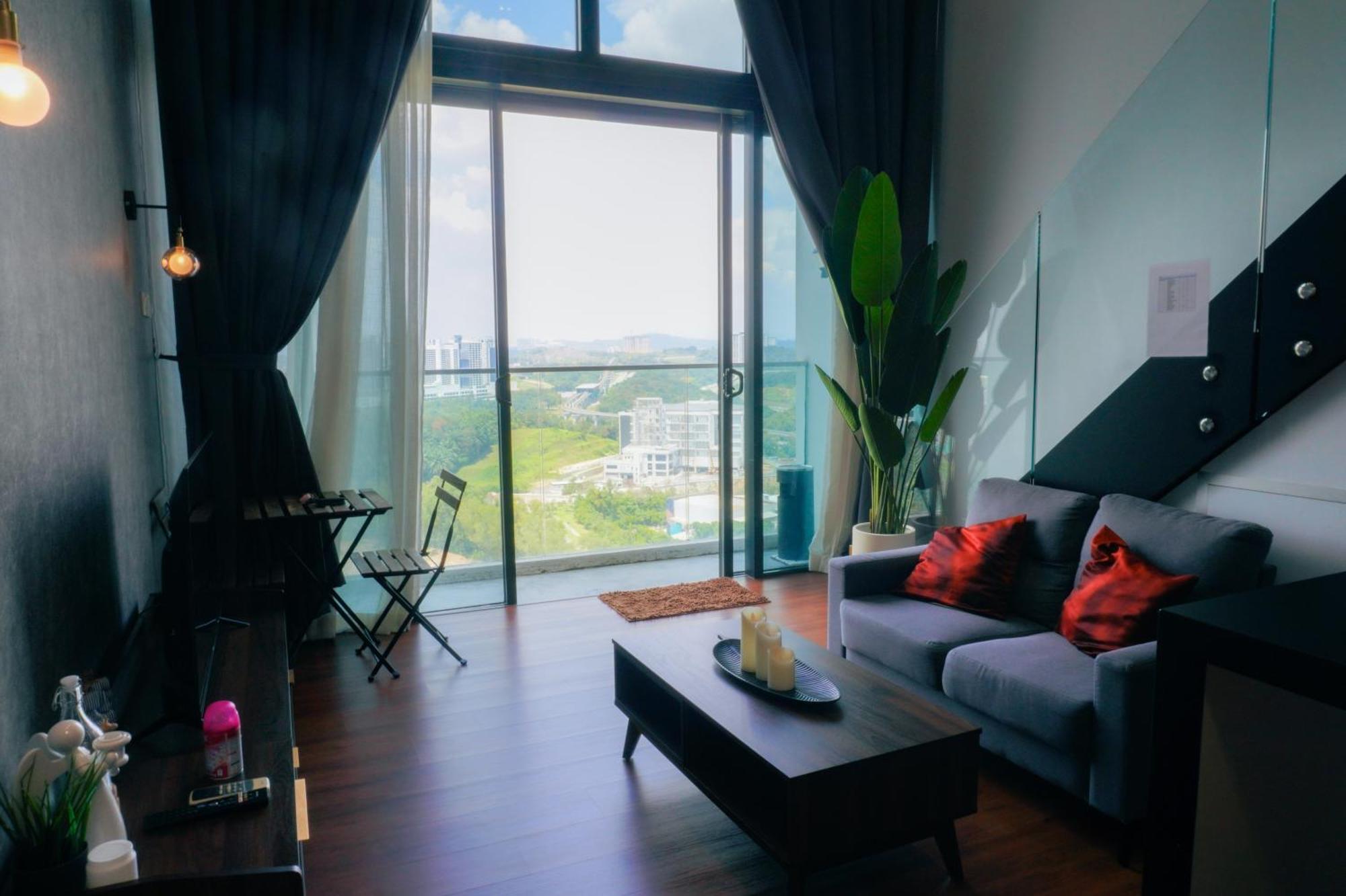 Apartment The Place Duplex With Putrajaya View